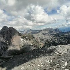 Verortung via Georeferenzierung der Kamera: Aufgenommen in der Nähe von Gemeinde Weißbach bei Lofer, 5093, Österreich in 2400 Meter